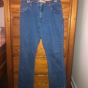 Vintage Levi’s Boot Jeans Size 10 Short